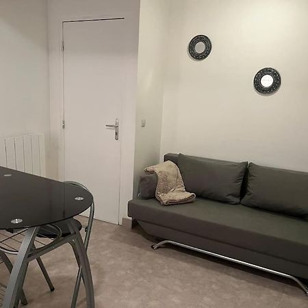 Chablis : Petit Studio En Plein Centre Ville Экстерьер фото